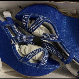 Blue wedges size 9